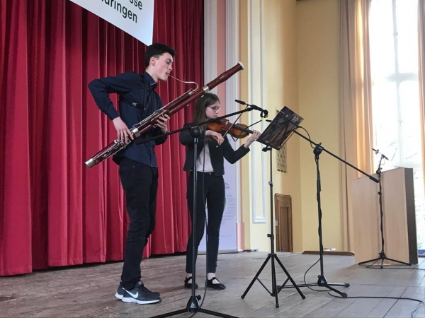 musikalische Unterhaltung stellt der Verein
